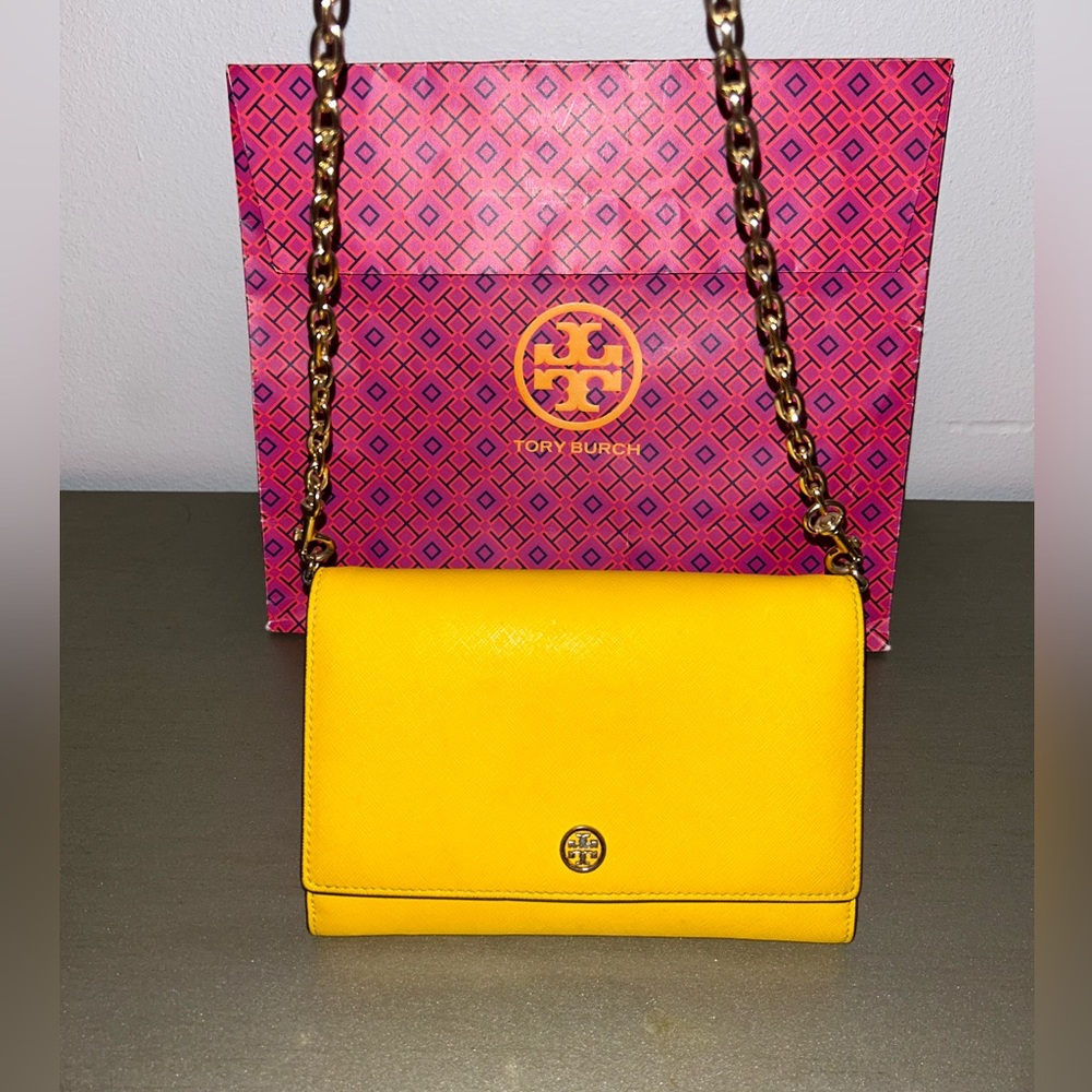 Tory Burch crossbody - Picture 1 of 7